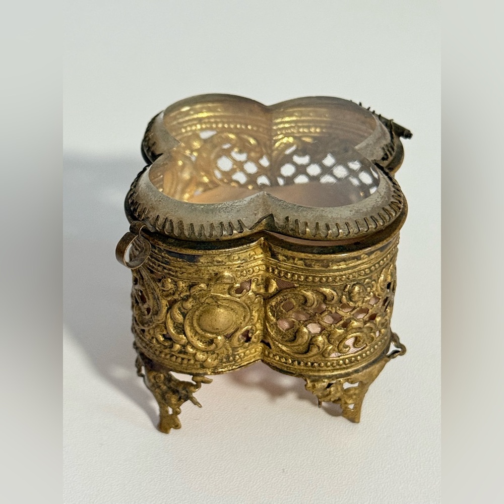 Clover Shaped Jewelry Casket